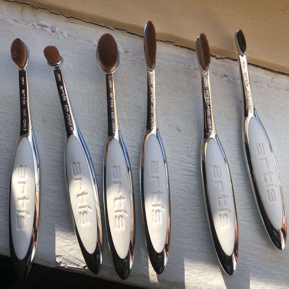 Lot of 6 ARTIS Elite Collection Brushes